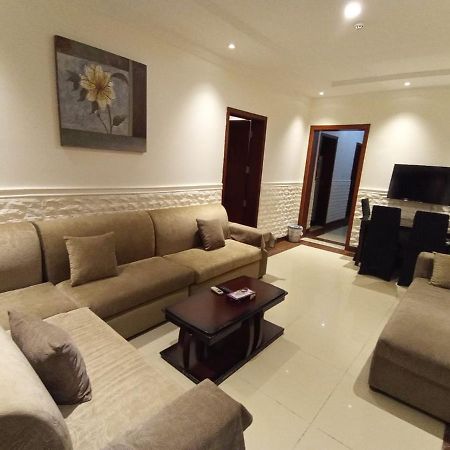 Celine Al Motamaiza Furnished Apartment เจดดาห์ ภายนอก รูปภาพ
