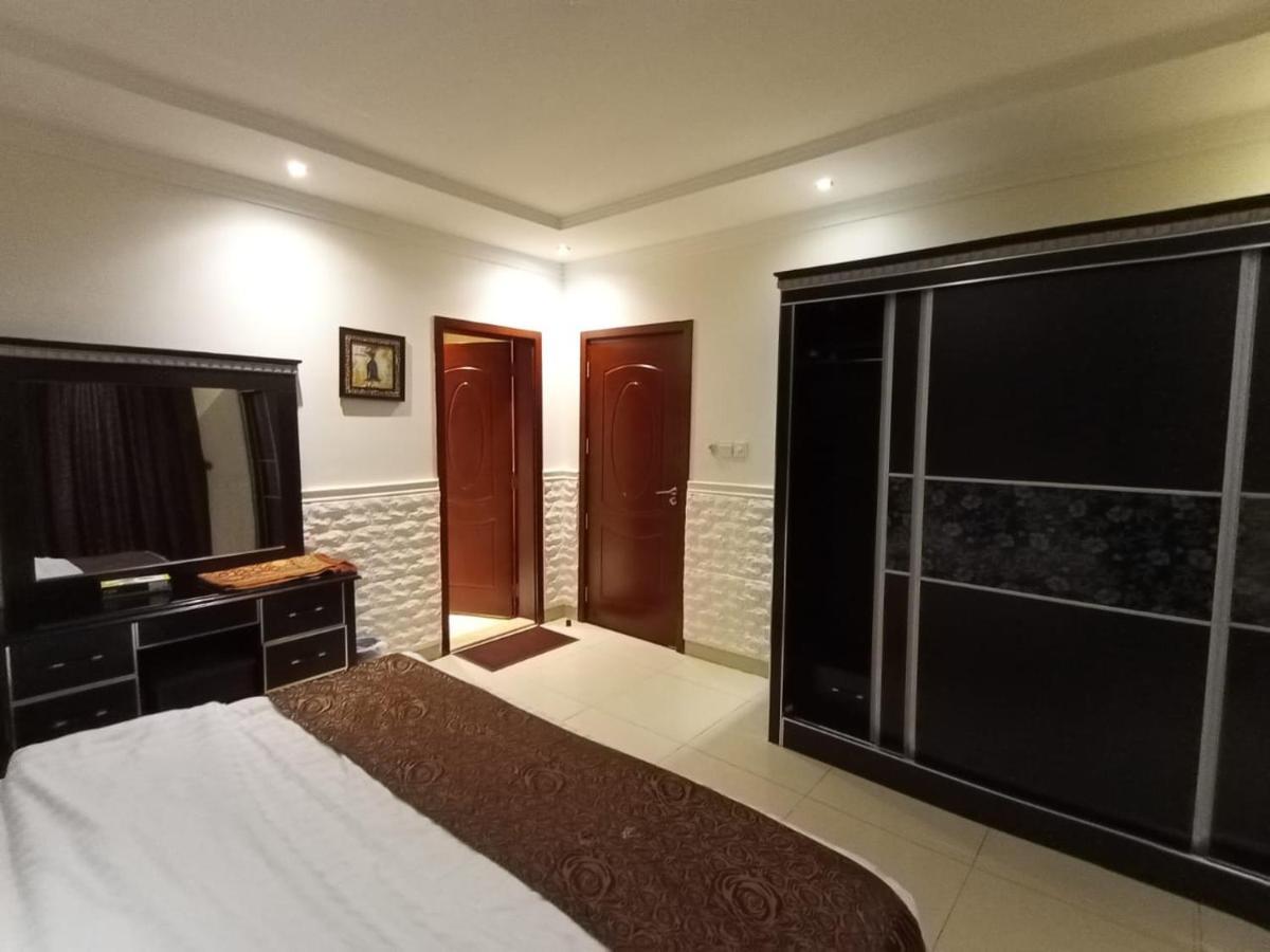 Celine Al Motamaiza Furnished Apartment เจดดาห์ ภายนอก รูปภาพ