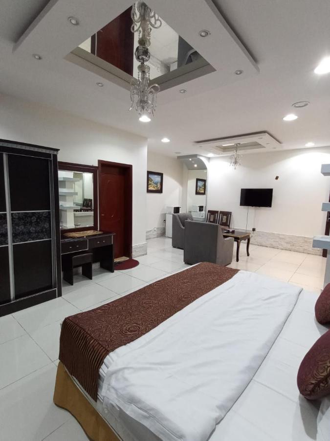 Celine Al Motamaiza Furnished Apartment เจดดาห์ ภายนอก รูปภาพ
